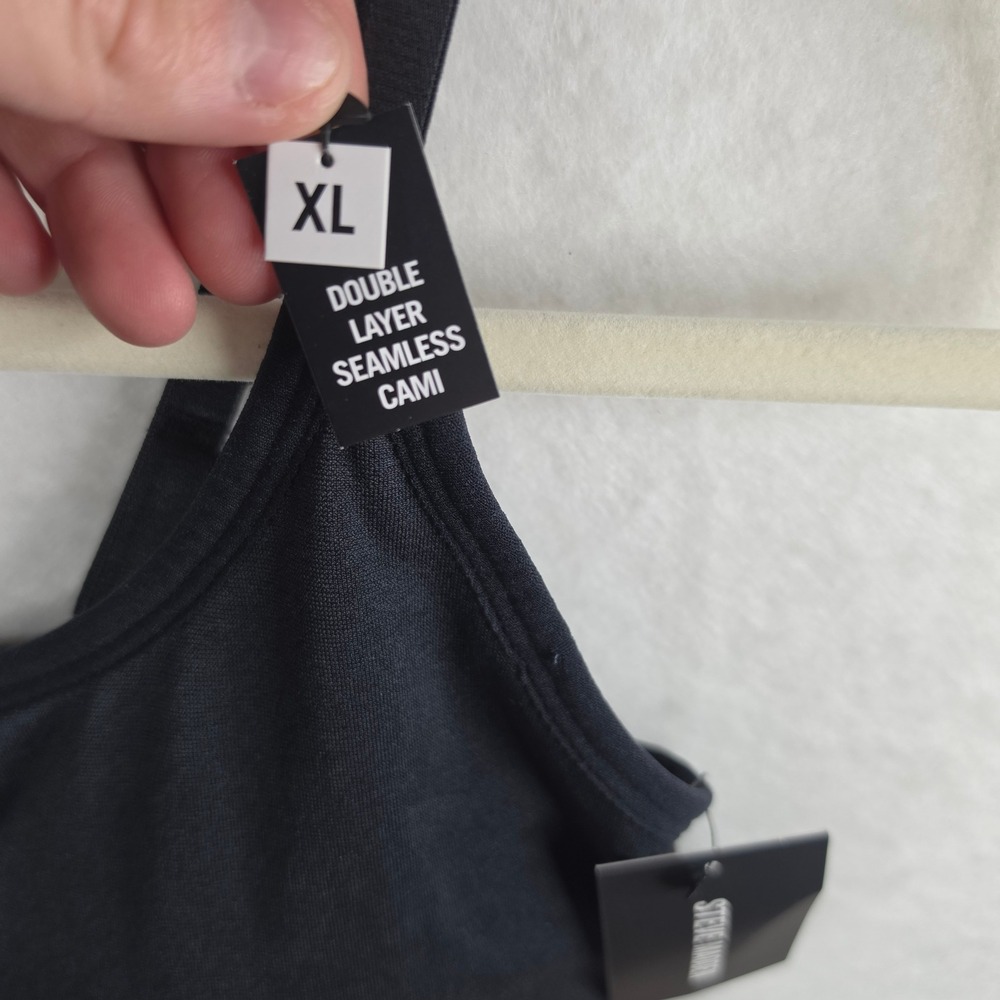 Steve Madden Double Layer Seamless Cami Black Adjustable Straps XL - Picture 5 of 9